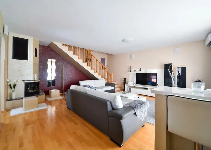 Deluxe Apartment Valentina