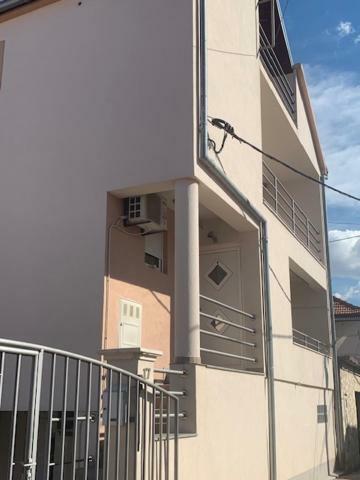 Deluxe Valentina Apartment *